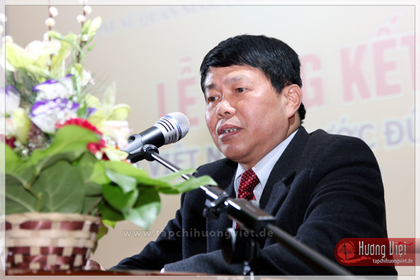 Ông Nguyễn Đức Thắng Chủ tịch câu lạc bộ bóng bàn phát biểu