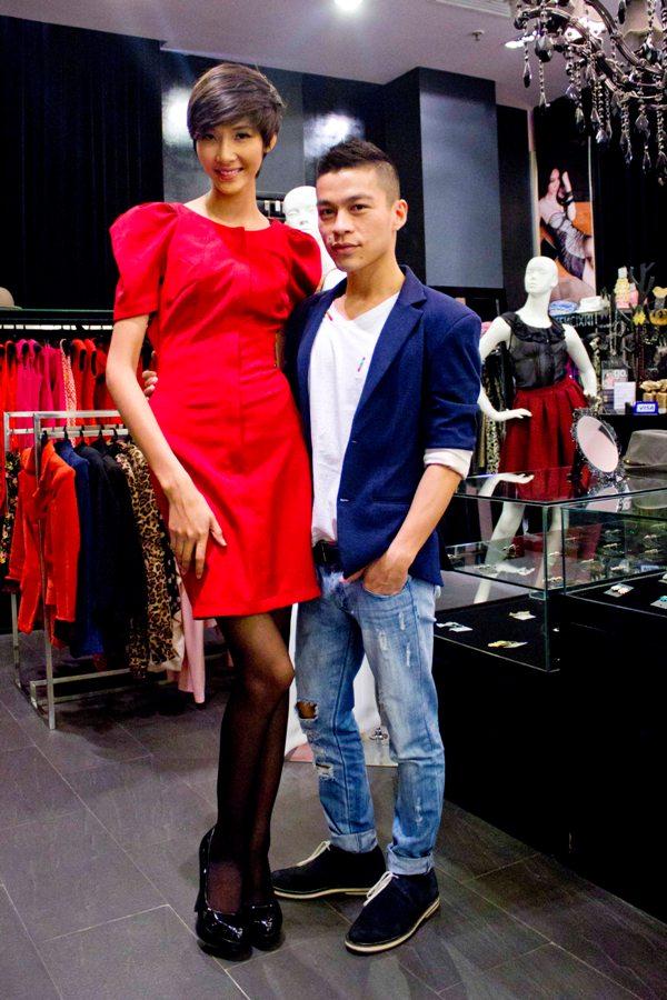 Hoàng Thuỳ sang Đức thi Top Model of the World