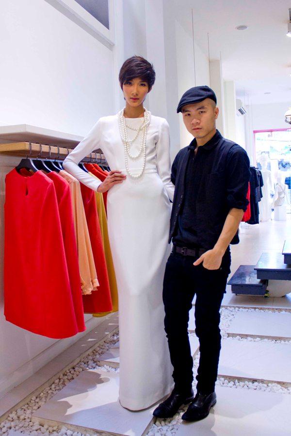 Hoàng Thuỳ sang Đức thi Top Model of the World