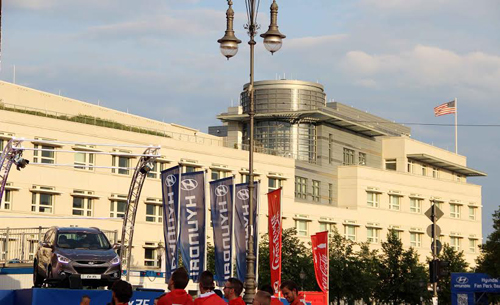 Đức không loại trừ khả năng yêu cầu Mỹ thay Đại sứ tại Berlin